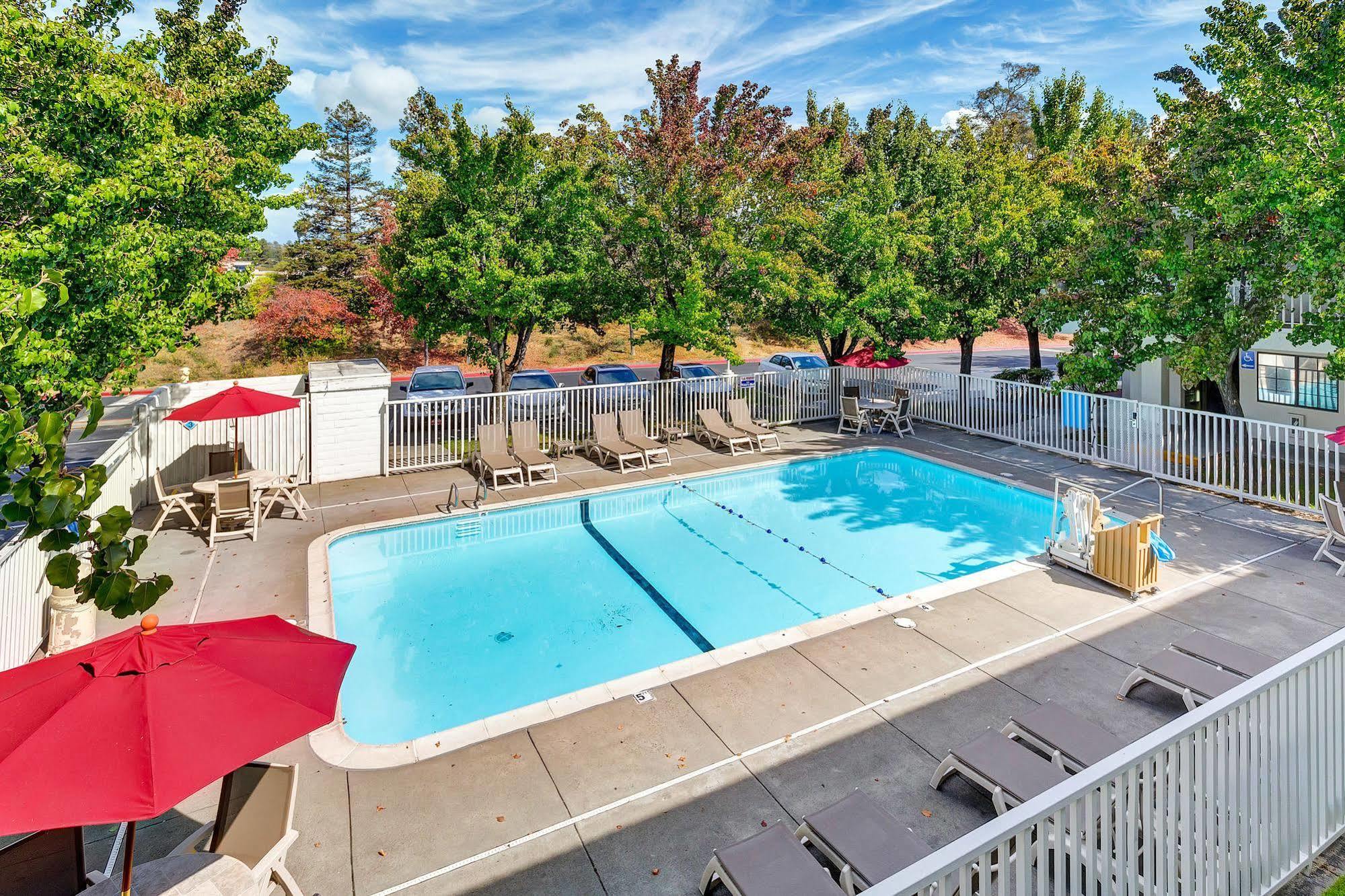 Motel 6-Santa Rosa, Ca - North Екстериор снимка