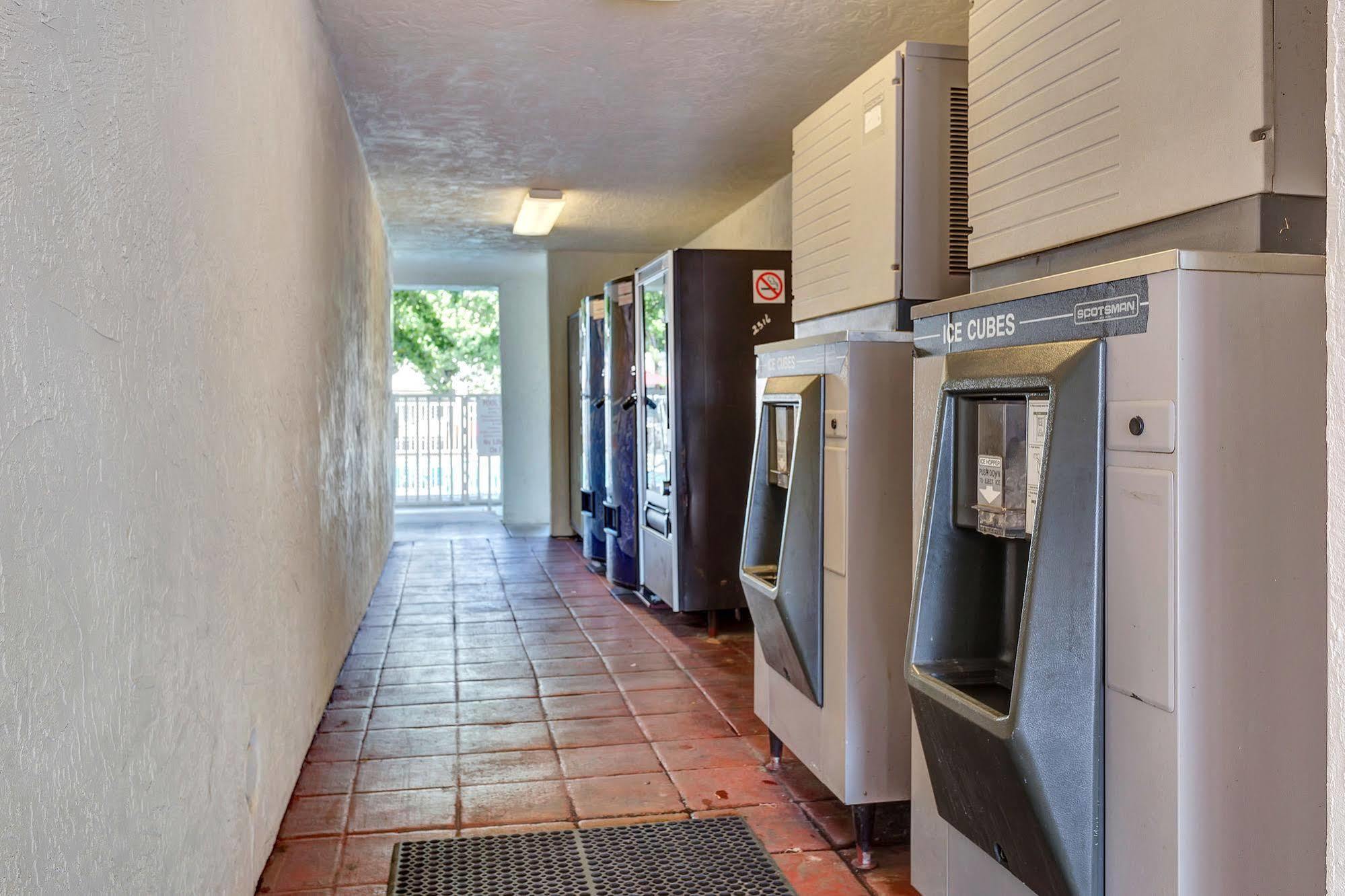 Motel 6-Santa Rosa, Ca - North Екстериор снимка