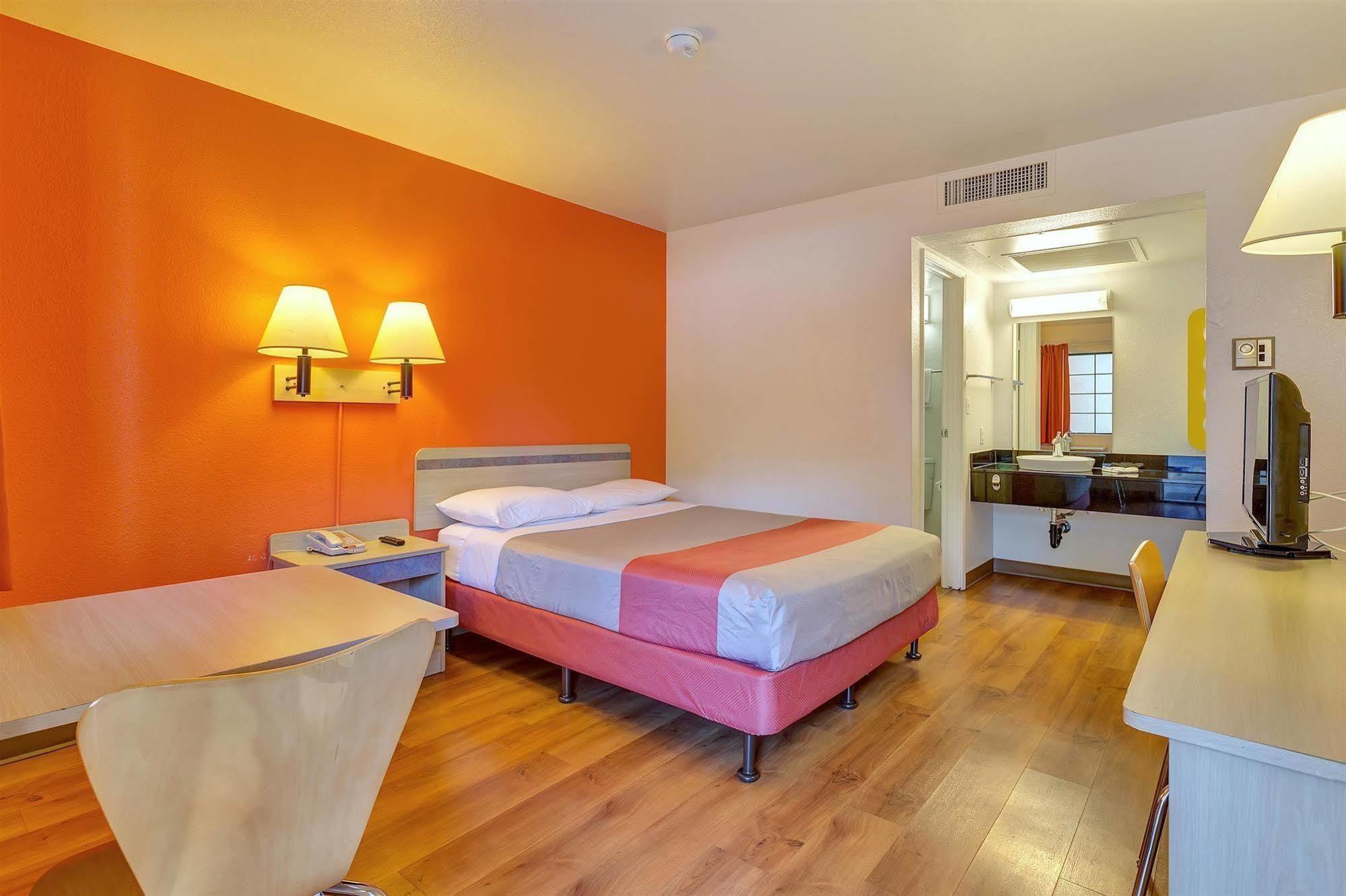 Motel 6-Santa Rosa, Ca - North Екстериор снимка