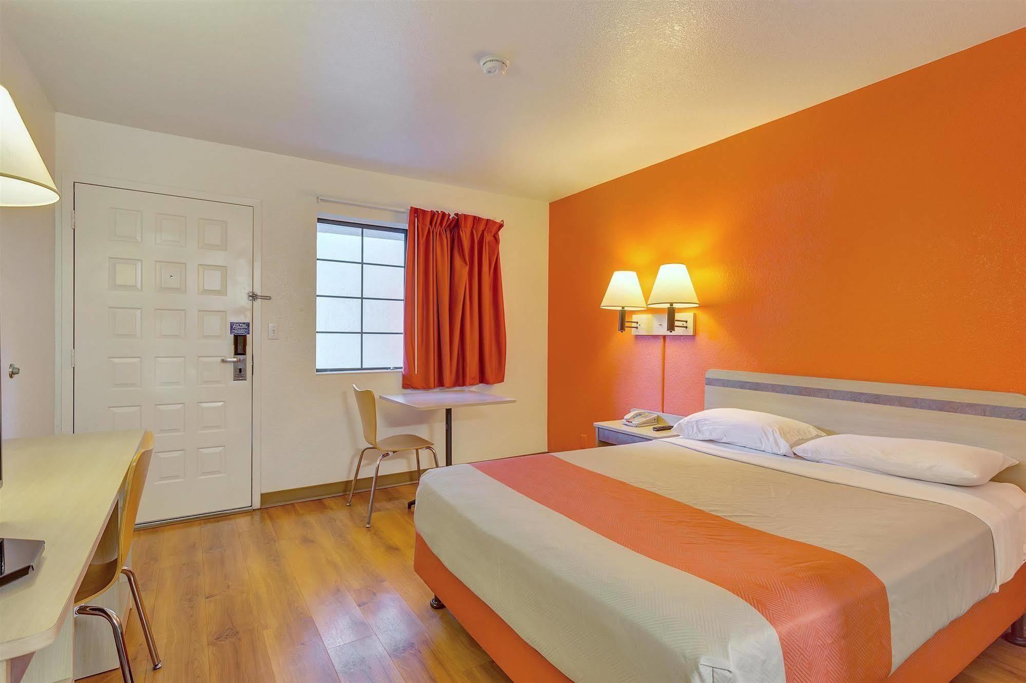 Motel 6-Santa Rosa, Ca - North Екстериор снимка